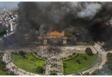 नेपाल में आपात हालात: सेना के कंट्रोल में देश, फिर भी हिंसा जारी; सुप्रीम कोर्ट की 25 हजार फाइलें खाक, 27 उपद्रवी गिरफ्तार