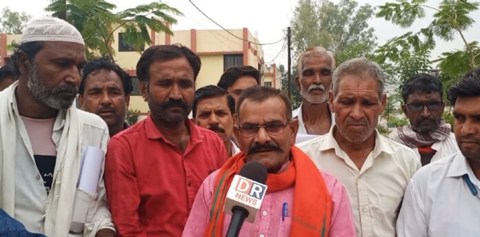 WhatsApp Image 2025-10-17 at 21.15.29