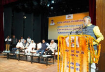 मंत्री प्रह्लाद पटेल बोले — अगर मनरेगा बंद हुआ तो इंजीनियरों का क्या होगा?