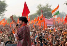 दिल्ली ब्लास्ट : धीरेंद्र शास्त्री बोले — “भक्तों का बाल भी बांका नहीं कर सकते”