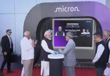 भारत बना ग्लोबल चिप पावरहाउस: साणंद में माइक्रोन की विशाल सेमीकंडक्टर फैक्ट्री शुरू, PM मोदी ने कहा- ‘इंडिया इज रेडी’