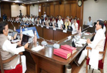 MP कैबिनेट बैठक: शासकीय सेवकों के DA में वृद्धि और ₹6,940 करोड़ के विकास कार्यों को मंजूरी