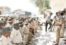 рднреВрддрдбрд╝реА рдЕрдорд╛рд╡рд╕реНрдпрд╛: рд╕реАрд╣реЛрд░ рдХреЗ рдЖрдВрд╡рд▓реА рдШрд╛рдЯ рдкрд░ рдЙрдордбрд╝рд╛ рдЖрд╕реНрдерд╛ рдХрд╛ рдЬрдирд╕реИрд▓рд╛рдм, рд╕реБрд░рдХреНрд╖рд╛ рдХреЗ рдЕрднреЗрджреНрдп рдЗрдВрддрдЬрд╛рдо