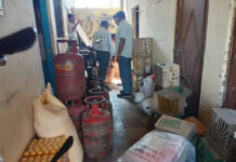 मंडीदीप: अवैध गैस रिफिलिंग के खिलाफ बड़ा एक्शन! दो दुकानों पर छापा, 13 सिलेंडर जब्त; 7 साल तक की जेल का है प्रावधान