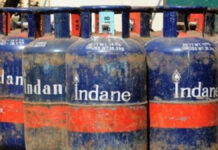 देश में गहराया गैस संकट: 10 राज्यों में कमर्शियल सप्लाई बंद, घरेलू सिलेंडर अब 25 दिन बाद ही होगा बुक!