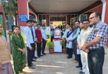 “рд╕реЛрдЪ рдмрджрд▓реЛ, рджреБрдирд┐рдпрд╛ рдмрджрд▓реЛ”: рдкреАрдПрдо рд╢реНрд░реА рд╕реНрдХреВрд▓ рдЬрд╡рд╛рд╣рд░ рдирд╡реЛрджрдп рд╡рд┐рджреНрдпрд╛рд▓рдп рд╢рдорд╢рд╛рдмрд╛рдж рдореЗрдВ рд╡рд┐рдЬреНрдЮрд╛рди рджрд┐рд╡рд╕ рдХреА рдзреВрдо