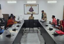 जनसुनवाई: SP दीपक कुमार शुक्ला ने सुनी 18 फरियादियों की गुहार, त्वरित निराकरण के सख्त निर्देश