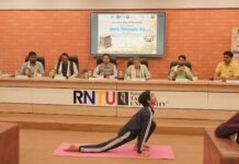 दर्शन शास्त्र से थमेगा पर्यावरणीय संकट: रबीन्द्रनाथ टैगोर विश्वविद्यालय में ‘वर्ल्ड फिलॉसफी डे’ पर विशेष कार्यशाला