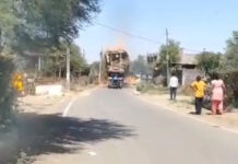 सीहोर: किसान की ‘मेहनत’ पर फिरा पानी, गेहूं से भरी ट्रैक्टर-ट्रॉली बनी आग का गोला; मिनटों में सबकुछ स्वाहा