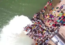 नर्मदा में 11 हजार लीटर दूध अर्पित: सातदेव महायज्ञ संपन्न, परिक्रमावासियों के लिए की मंगल कामना