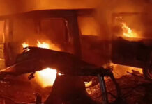 सीहोर: रिहायशी इलाके में भीषण आग, 5 गाड़ियां जलकर खाक; बाल-बाल बचा पलटन क्षेत्र