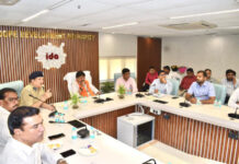 इंदौर: सिंहस्थ से पहले बदल जाएगी चंदन नगर और बड़ा गणपति की सूरत, विकास कार्यों को लेकर मंत्री विजयवर्गीय की बड़ी बैठक