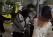 इंदौर: लड़कियों के बीच सरेराह ‘गैंगवार’! युवती को घेरकर बेरहमी से पीटा, वीडियो सोशल मीडिया पर वायरल; पुलिस ने शुरू की जांच