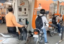 ⛽ FUEL PRICE HIKE: महंगाई का डबल डोज़! 9 दिन में तीसरी बार बढ़े पेट्रोल-डीजल के दाम