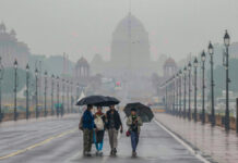 MP Weather Update: एमपी में ‘ट्रिपल सिस्टम’ एक्टिव; 13 जिलों में आंधी-बारिश का अलर्ट, कल से चुभेगी तीखी गर्मी