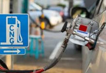 महंगाई का बड़ा झटका: 2 साल बाद ₹3-₹3 महंगे हुए पेट्रोल और डीजल; CNG के दाम भी बढ़े, जानें आपकी जेब पर क्या होगा असर