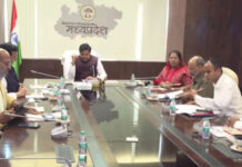 CM डॉ. मोहन यादव की PHE बैठक में दो टूक: ‘हवा में मत रहिए, अफसरों को भागीरथपुरा याद दिलाया’; जल निगम का नाम बदला, जानिए बड़े फैसले