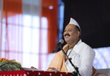 कुबेरेश्वरधाम पर गुरु पूर्णिमा महोत्सव के दूसरे दिन उमड़ा आस्था का सैलाब, दो लाख से अधिक श्रद्धालुओं ने किया शिव महापुराण का श्रवण