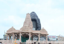 कुबेरेश्वरधाम में गुरु पूर्णिमा महोत्सव की तैयारियां अंतिम चरण में: 24 जुलाई से गूंजेगी शिव महापुराण कथा, 29 को गुरु दीक्षा समारोह; रुद्राक्ष वितरण रहेगा बंद