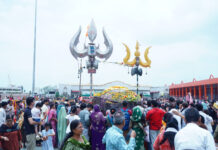 कुबेरेश्वरधाम: ऑनलाइन शिव महापुराण कथा में उमड़ा श्रद्धा का सैलाब, पंडित प्रदीप मिश्रा और राघव मिश्रा ने दिए प्रेरक संदेश