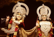 कुबेरेश्वरधाम में दिव्य आयोजन: चांदी के आभूषणों से हुआ भगवान का भव्य श्रृंगार; दर्शन के लिए उमड़े हजारों श्रद्धालु, विठलेश समिति ने बांटी निशुल्क प्रसादी