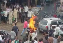 बुधनी में फूटा किसानों का गुस्सा: बकतरा में CM मोहन यादव और कृषि मंत्री का पुतला फूंका; मूंग तुलाई व खाद संकट पर सरकार को घेरा