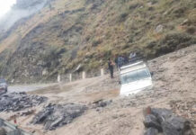 Monsoon Fury: देश के कई राज्यों में आफत की बारिश, केदारनाथ यात्रा रुकी; जानिए अगले 48 घंटों का मौसम का हाल