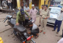 रायसेन पुलिस का बुलेट और मॉडिफाइड बाइकों पर बड़ा क्रैकडाउन: कानफोड़ू साइलेंसर पर चला चाबुक; मौके पर मैकेनिक बुलाकर निकलवाए, ठोका भारी जुर्माना