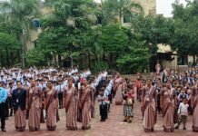 रेड रोज कॉन्वेंट स्कूल में देशभक्ति के रंगारंग कार्यक्रमों के साथ धूमधाम से मनाया गया स्वतंत्रता दिवस