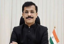 25 बार ट्रांसफर के बाद भी नहीं बदला यह अधिकारी, जानिए कौन हैं महाराष्ट्र के असली ‘सिंघम’?