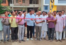 चाणक्यपुरी में विकास कार्यों को मिली रफ्तार: वार्ड 9 में ₹7 लाख की लागत से बनी सीसी रोड का लोकार्पण, नपाध्यक्ष प्रिंस राठौर ने किया उद्घाटन