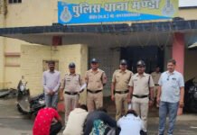 कुबेरेश्वर धाम में जेबकतरा गिरोह का पर्दाफाश, 6 गिरफ्तार; 14 लाख की कार और चोरी के मोबाइल जब्त