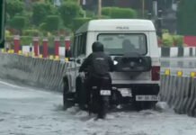 देश में मानसूनी आफत: MP, राजस्थान और UP समेत कई राज्यों में भारी बारिश से बाढ़ जैसे हालात; सिक्किम में NH-10 बंद, भोपाल में स्कूल छुट्टी