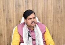बिहार शिक्षा विभाग का बड़ा फैसला: शनिवार को स्कूलों में लागू हुआ ‘हाफ डे’, 31 अक्टूबर तक सुलझेंगी शिक्षकों की सभी समस्याएं