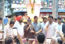 वंदे मातरम् के अपमान के विरोध में सीहोर में भाजपा का विशाल कैंडल मार्च