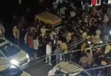 भोपाल: 80 फीट रोड पर ऑटो-बाइक टकराने के बाद सरेराह हंगामा; युवकों ने ऑटो ड्राइवर को पीटा तो गुस्साई भीड़ ने युवकों को सिखाया सबक, थाने में हुआ समझौता