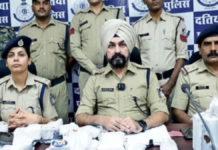 दतिया में खेत की झोपड़ी में चल रही अवैध हथियार फैक्ट्री पकड़ी, 59 कारतूस सहित हथियार बरामद; एक आरोपी गिरफ्तार