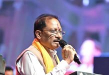 मुख्यमंत्री विष्णुदेव साय रायपुर के गरबा महोत्सवों और दुर्गा पूजा आयोजनों में हुए शामिल, प्रदेशवासियों को दी नवरात्रि की शुभकामनाएं